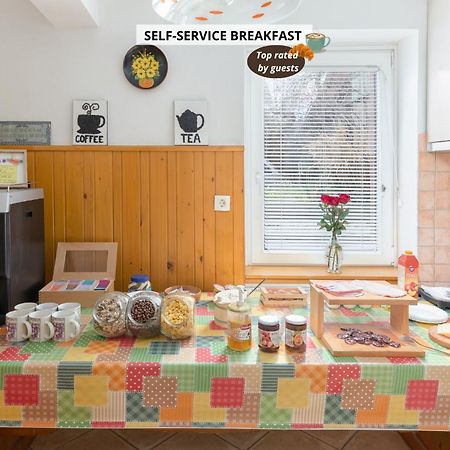 Hostel Mama Minka Бохин Екстериор снимка