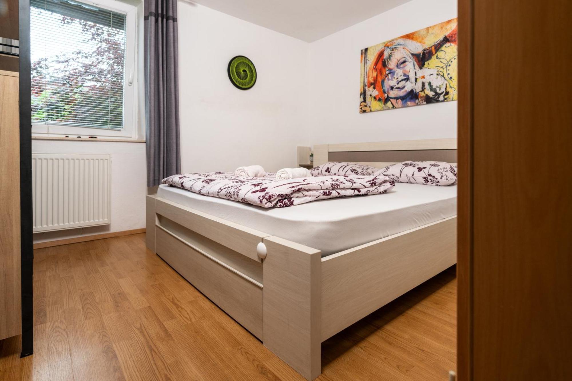 Hostel Mama Minka Бохин Екстериор снимка